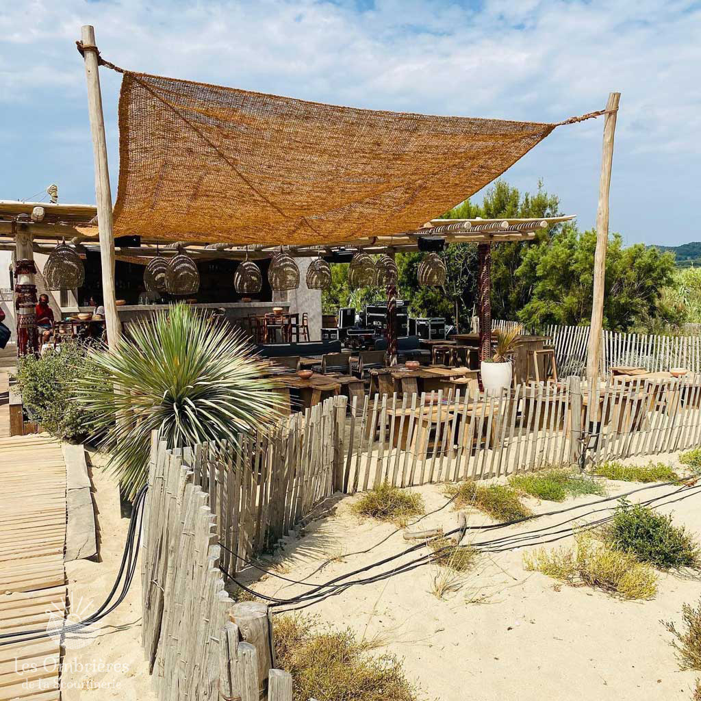 Ombrière coco plage renforcée en diagonale