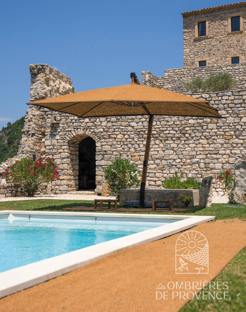 Offset rectangular sunshade