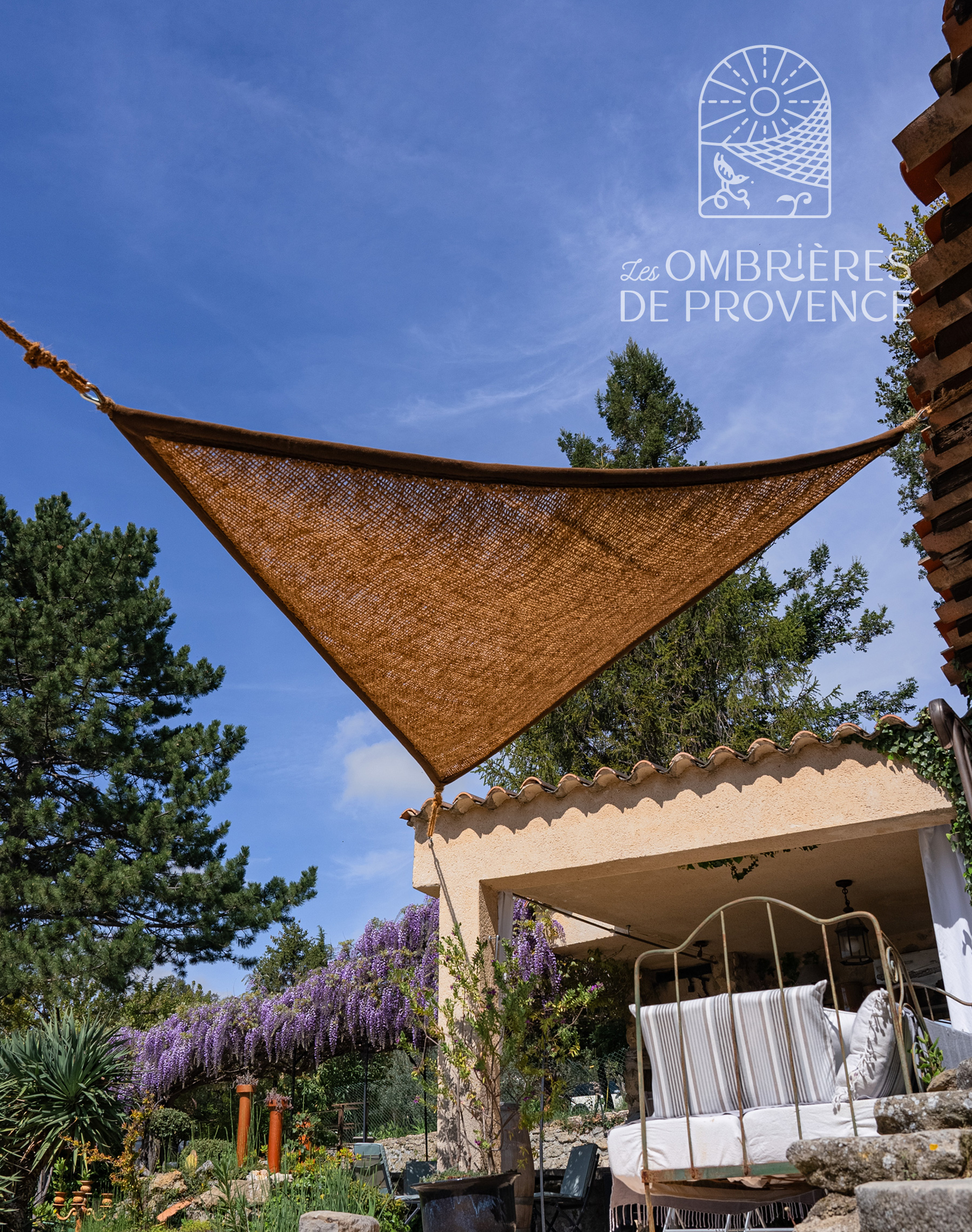 Voile-triangulaire-signature-premium-01