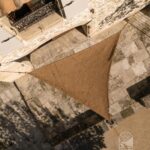 Vue de dessus d'une Voile d'ombrage COCO ROBUSTA triangulaire