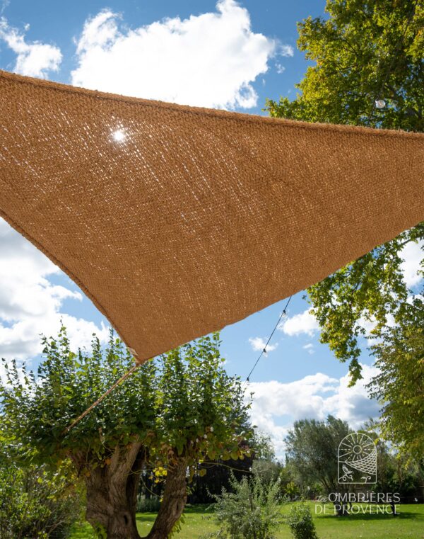 Triangular shade sail to hang Coco Robusta