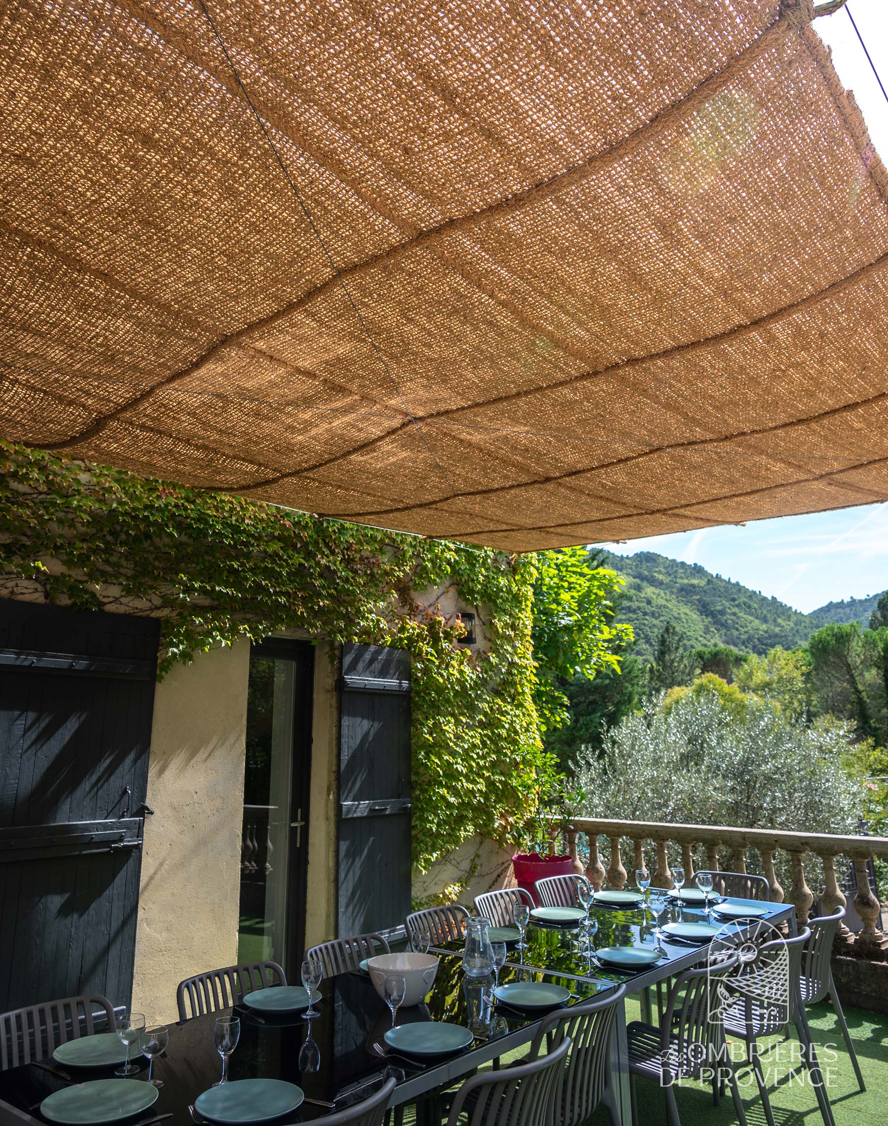 3-Voile-suspendre-Robusta-multipoints-ombre