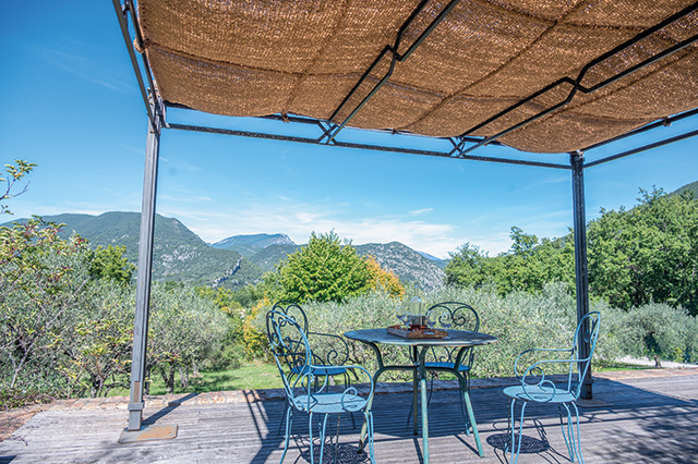Promo Toiles pour pergola à traverses espacées - Coco Robusta
