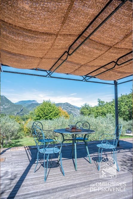 Toile pour pergola à traverses espacées
