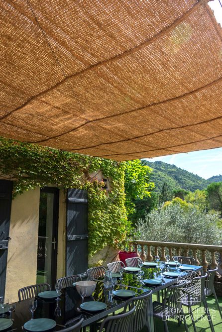 Voile à suspendre multipoints d’attache